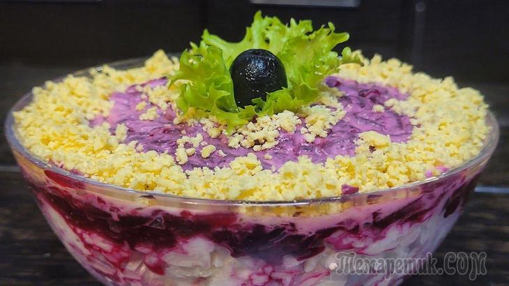 Вкусный салат "ФАВОРИТКА" на новый год 2023 из Доступных Продуктов